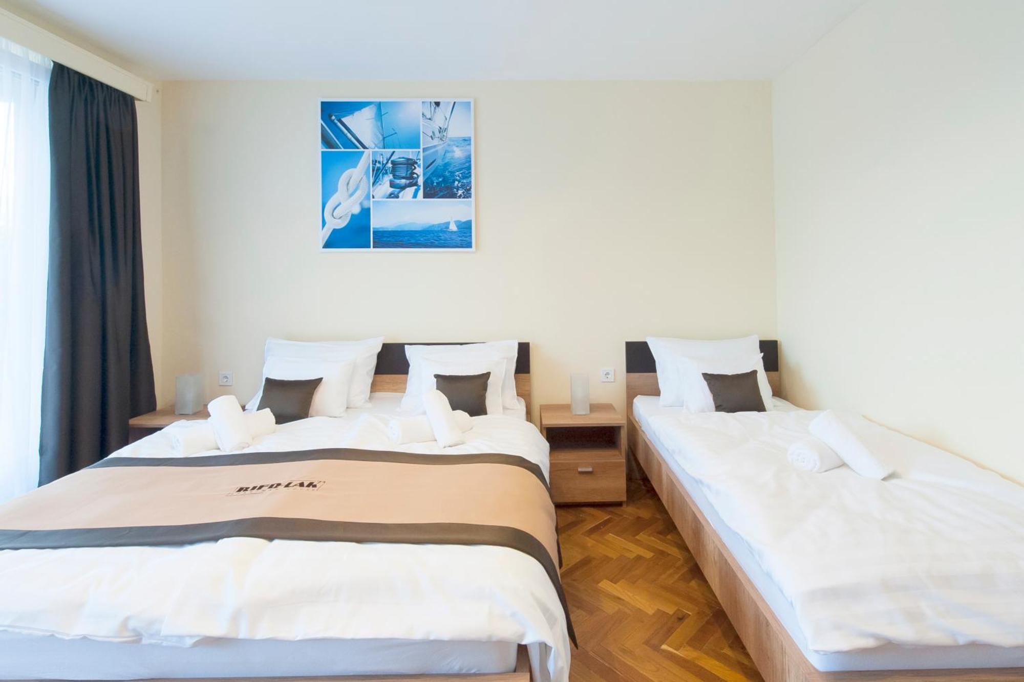 Bier-Lak Apartman House 71 Балатонлелле Экстерьер фото