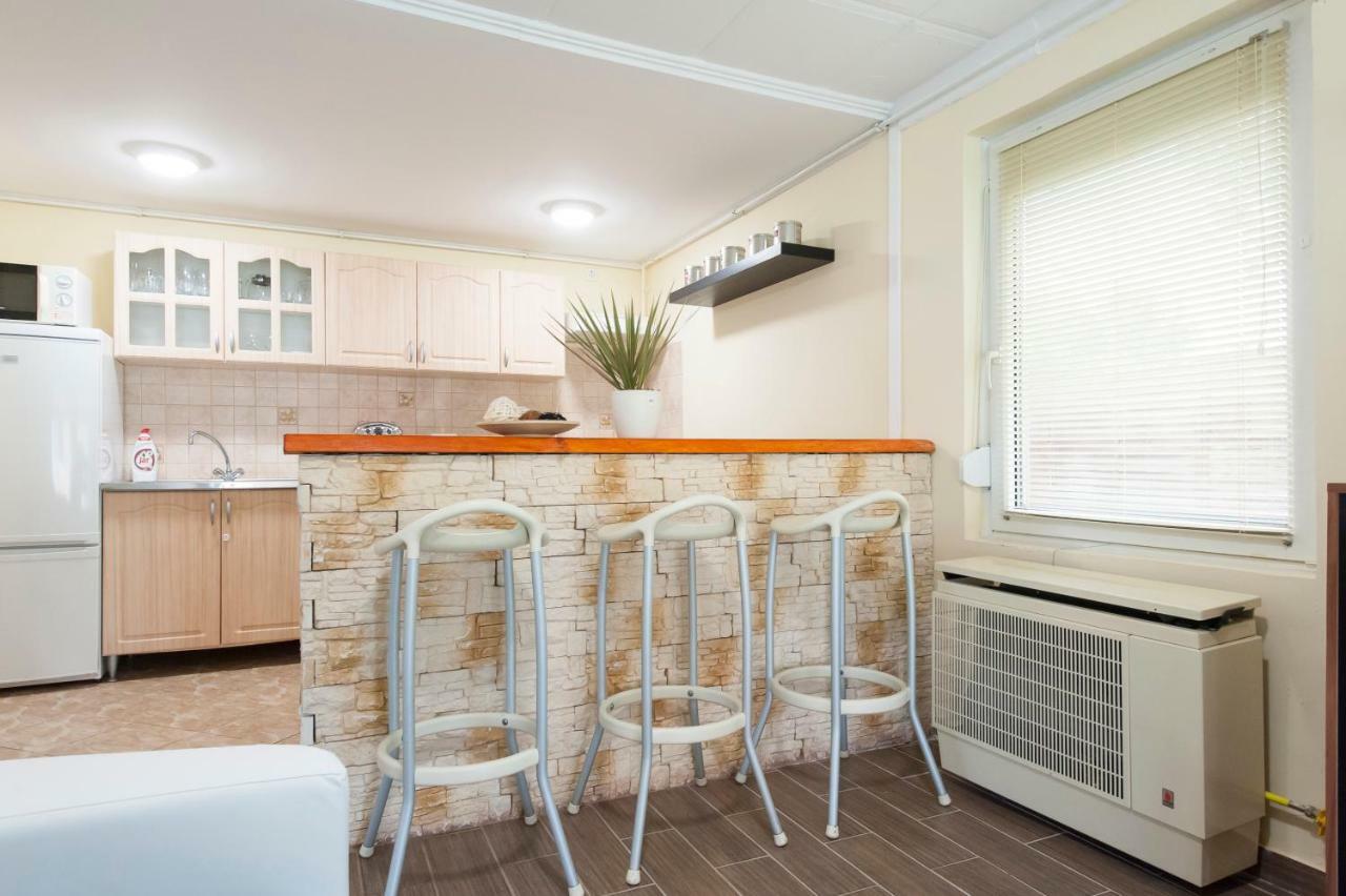 Bier-Lak Apartman House 71 Балатонлелле Экстерьер фото